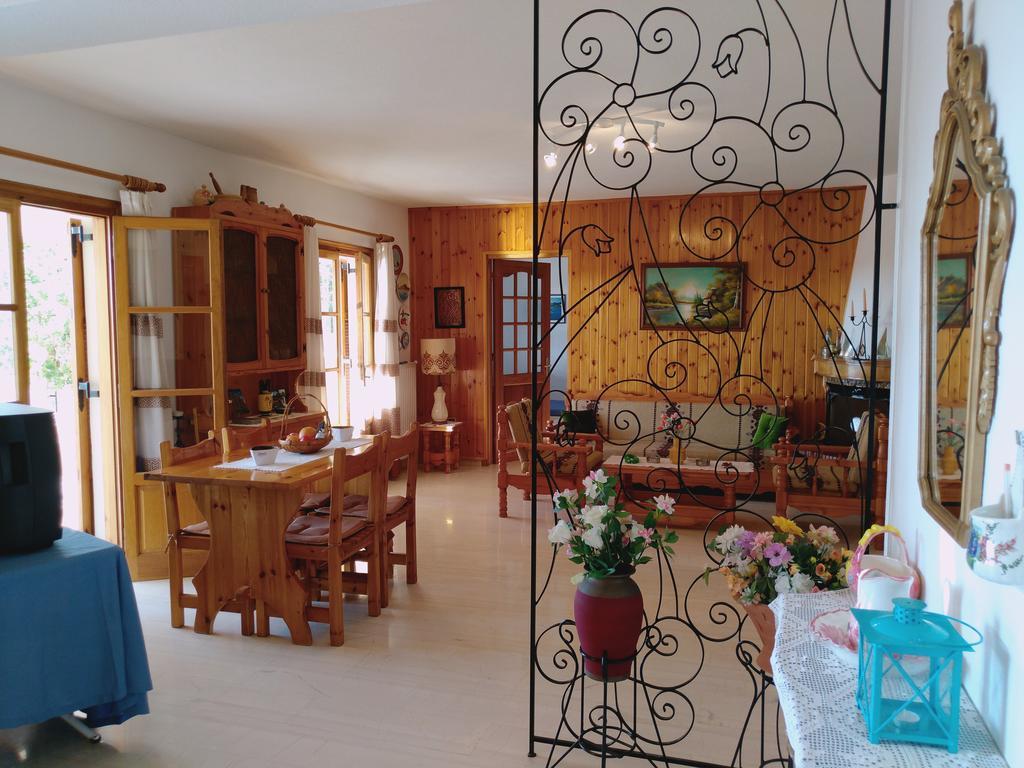 Explore Aegina Island Souvala Extérieur photo